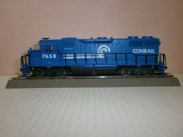 Roco -Atlas - "Conrail"- GP-38 - Usa dizel mozdony - H0