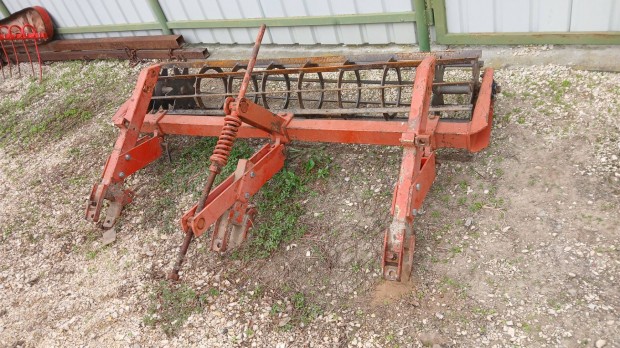 Rgtr henger 185cm +egyenget sor