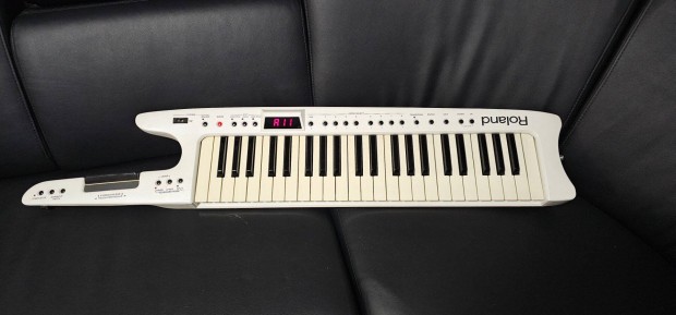 Roland AX-7 MIDI Keyboard Controller