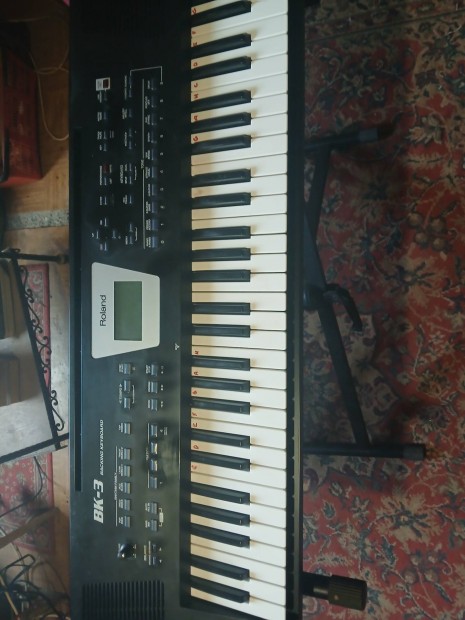 Roland BK 3 Szintetiztor