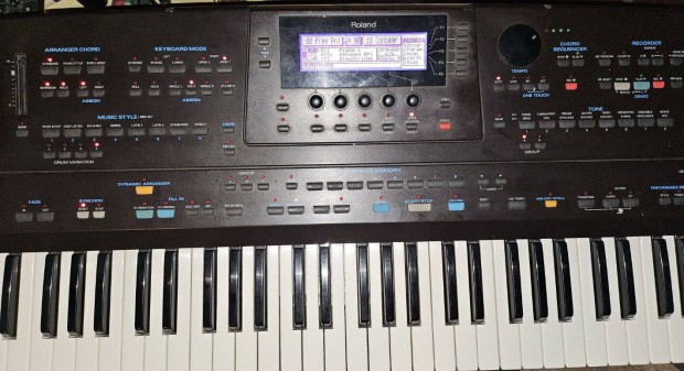 Roland E - 96