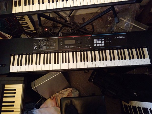 Roland Juno DS 88 billentys szinti csere is