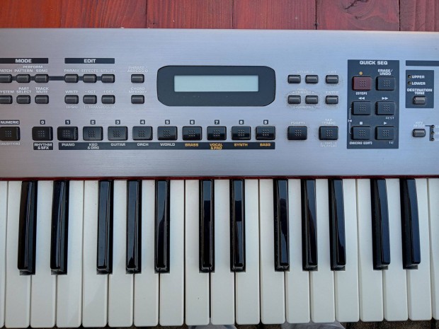 Roland RS 70