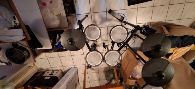 Roland V drum TD1 eletromos dob