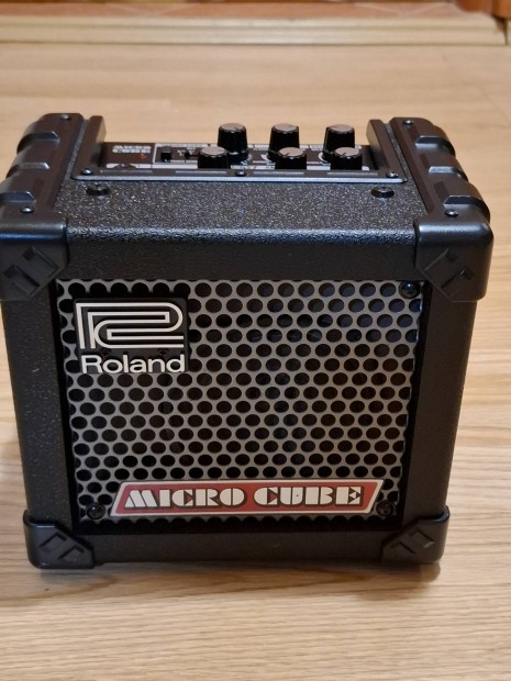 Roland cube micro box 