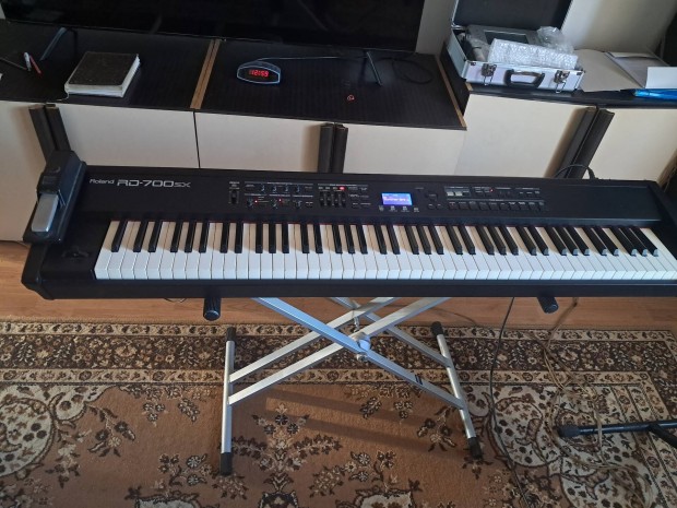 Roland rd700 sx stagepian elad