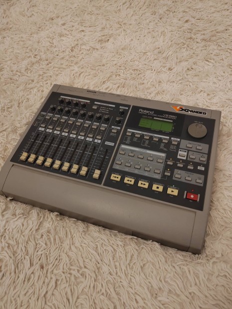 Roland vs 880 Digitlis kever, hzi stdi! 