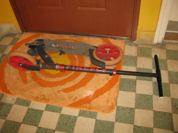 Roller, Fireffly, kerk tmr: 20 cm, fm kitmasztja javthat