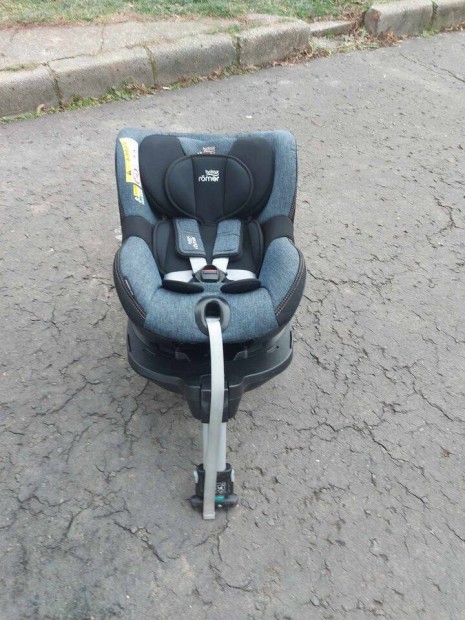 Rmer Britax Dualfix M-i Size 360 fokban forgathat gyerekls 0-4 v