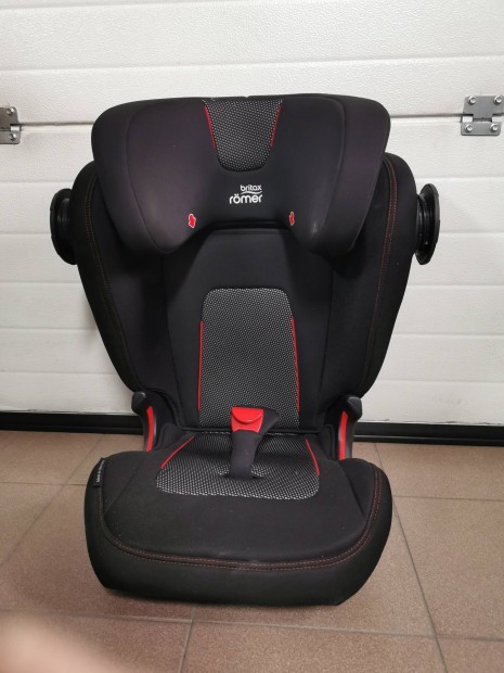 Rmer Britax Kidfix 2s