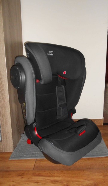 Römer Britax Kidfix III M Sict isofix gyerekülés 15-36 kg