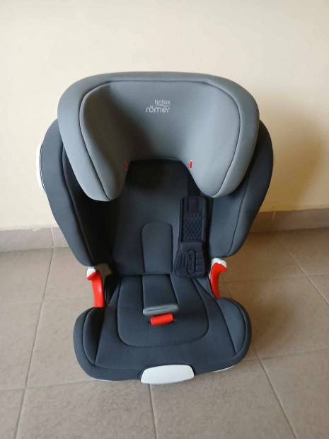 Rmer Britax Kidfix II XP Sict autsls (15-36 kg) szrke