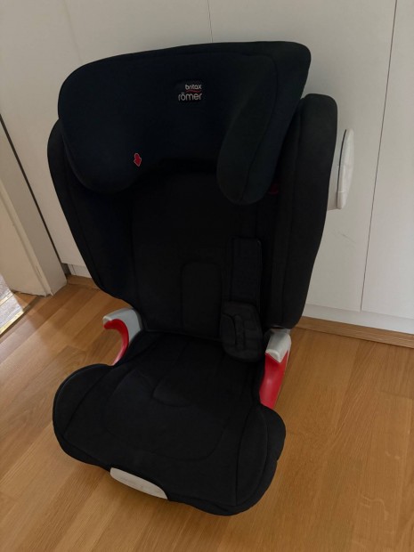 Rmer Britax Kidfix II XP Sict fekete gyerekls 15-36kg