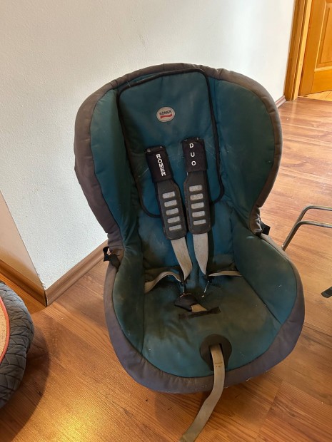 Rmer Duo gyerekls 9-18kg isofix