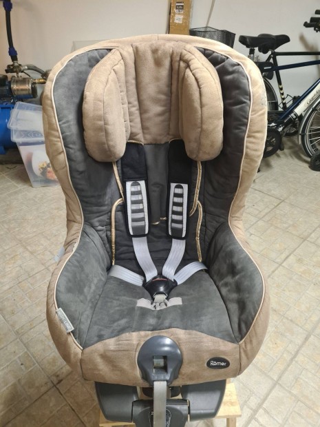 Rmer Isofix Safe 9-15 kg