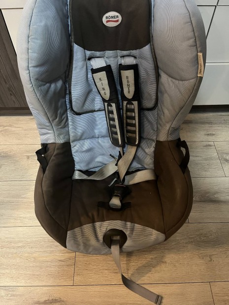 Rmer gyerekls 9-18 kg-ig