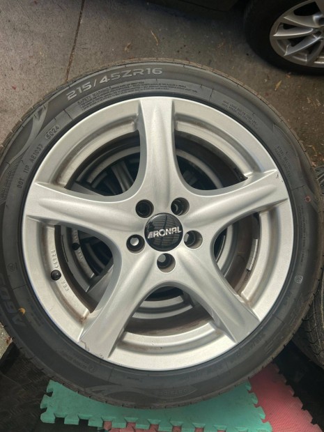 Ronal Alufelnik,könnyűfém felnik,215/45 R16 új nyári gumikkal!