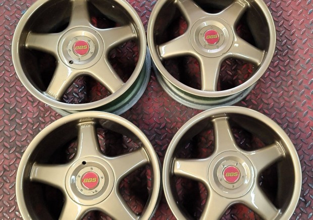 Ronal RS118 4x100 8x17 ET35 63.4 képen látható állapotban