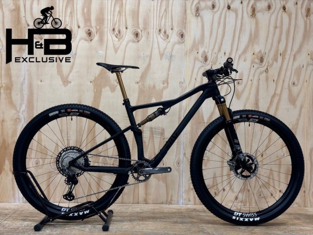 Rose Thrill Hill 4 Carbon 29 hvelyk hegyi kerkpr Shimano XTR 2023