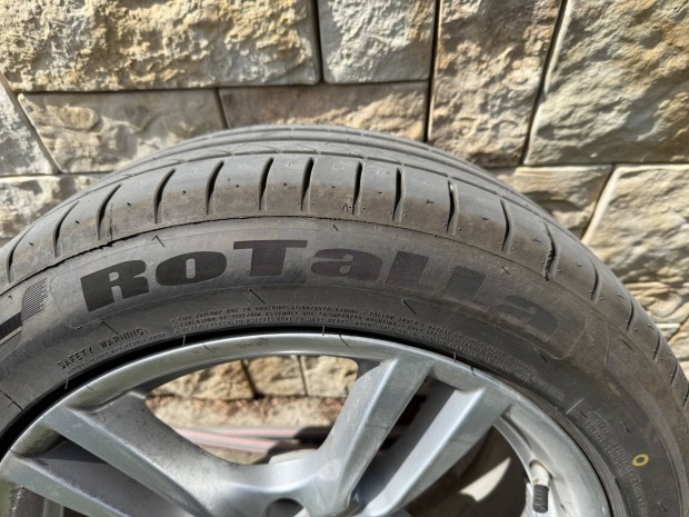 Rotalla 255//45 R18 Eladó!!