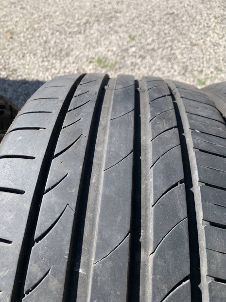 Rotalla nyár gumi 235/45 r17