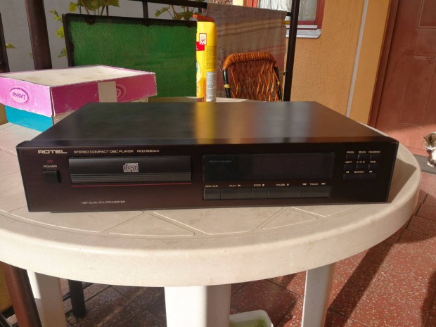 Rotel RCD-930AX Compact Disc Player