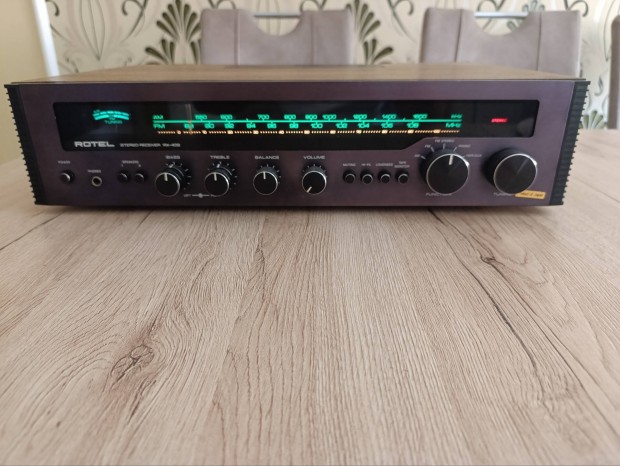 Rotel RX-402 Receiver