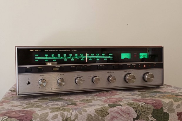 Rotel RX-800 receiver erst Retro hifi