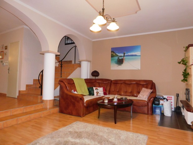 R�vid id�n bel�l k�lt�zhet� a j� �llapot� lak�s!