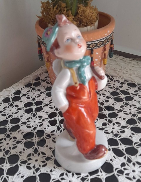 Royal Dux Vndor fi porceln figura 