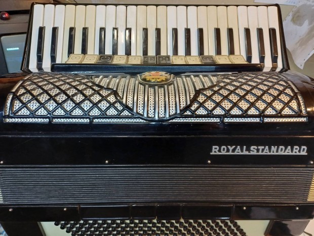 Royalstandard Montana harmonika