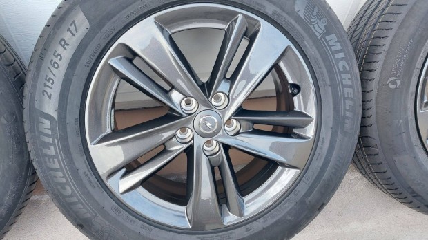 Rrr Gyári, Új,Opel Grandland X 17" alufelni új nyári gumi 5x108