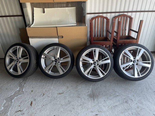 Rs3 8V BBS gyri felni r19