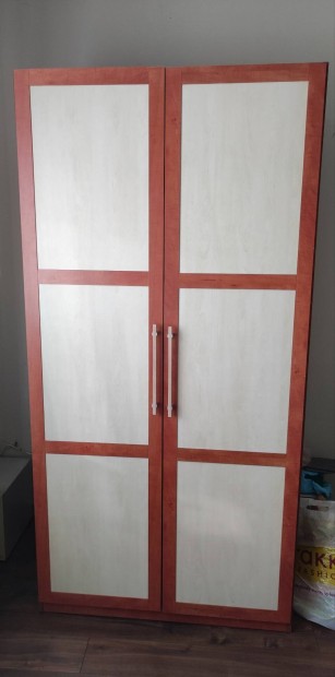 Ruhs szekrny 97*192*60 cm elad 