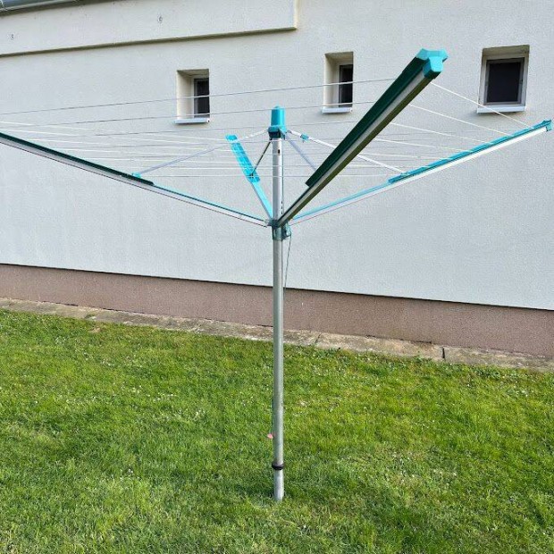 Ruhaszárító 10000,-Ft Nagyon strapabíró, erős anyag 4 x 7 kötélrésszel