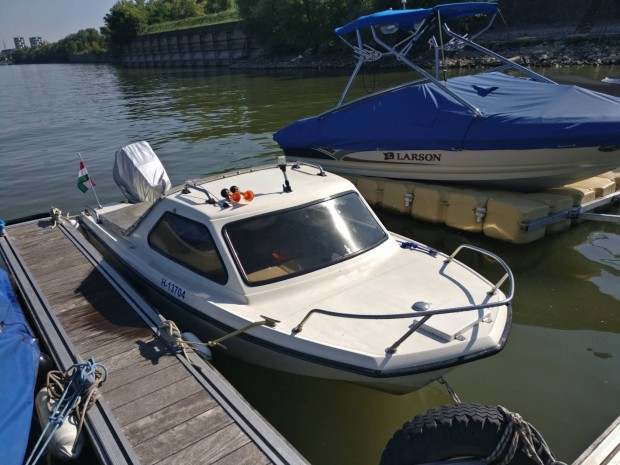Rybitwa 470 flkabinos motorcsnak
