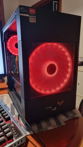 Ryzen5 5600G Aerocool Atomic Lite Rgb 