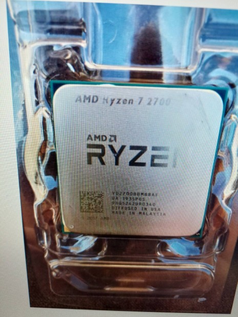 Ryzen 7 2700 8 mag 16 szl