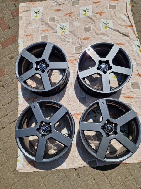 S60R felni garnitúra 5x108, 18"