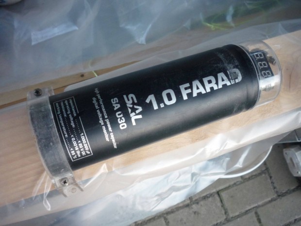 SAL 12V os Autós 1.0 Farad kondi Autó kondenzátor volt mérős