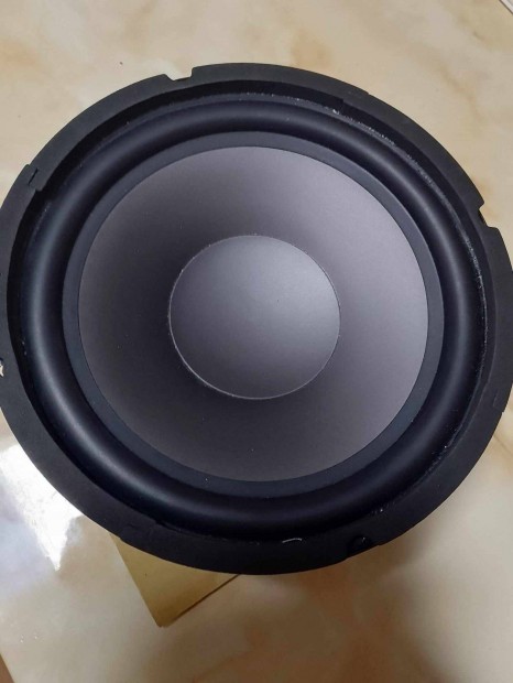 SAL subwoofer j llapotban,beptve nem volt elad