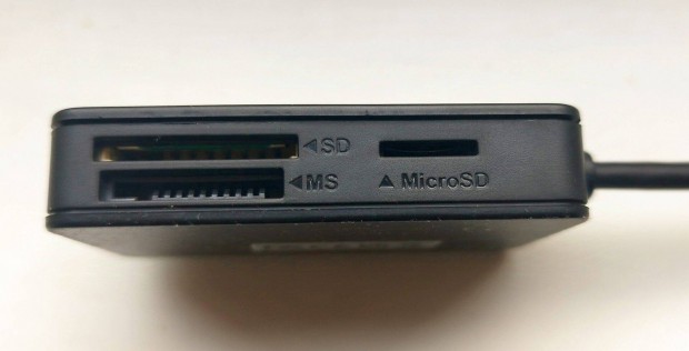 SD, Micro SD s CF USB memria krtya olvas