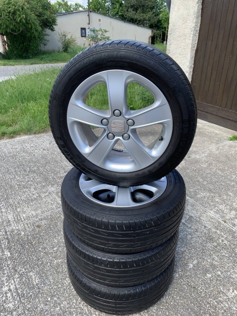 SEAT 16"-os 5x112-es gyári aluszett