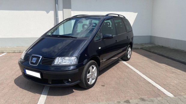 SEAT Alhambra 2.0 PD TDI Stylance