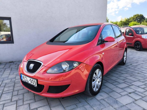 SEAT Altea 1.6 MPI Reference Csere-beszámítás!