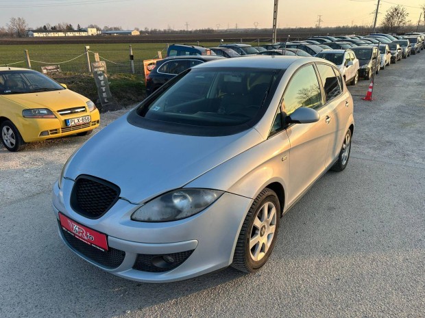 SEAT Altea 1.6 MPI Stylance Garanci�val ak�r 0f...