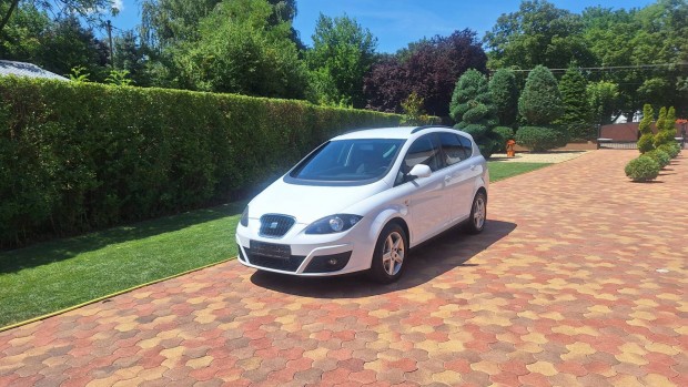 SEAT Altea 2.0 CR TDI Style Altea.XL. Gyöngyház...