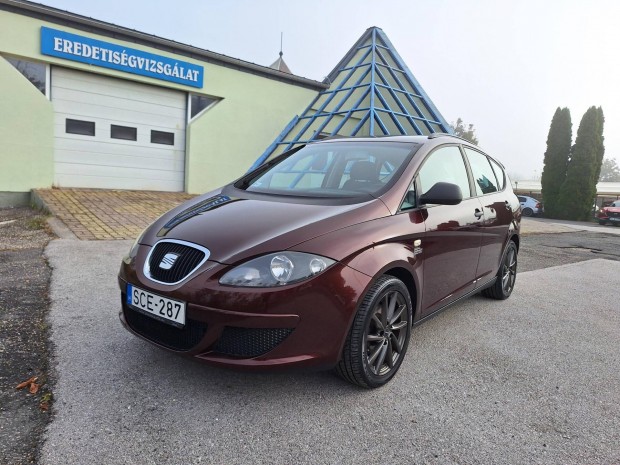 SEAT Altea XL 1.6 MPI Reference 141200 KM