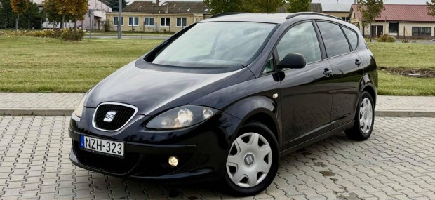 SEAT Altea XL 1.6 MPI Stylance / 260-Ezer Valós...