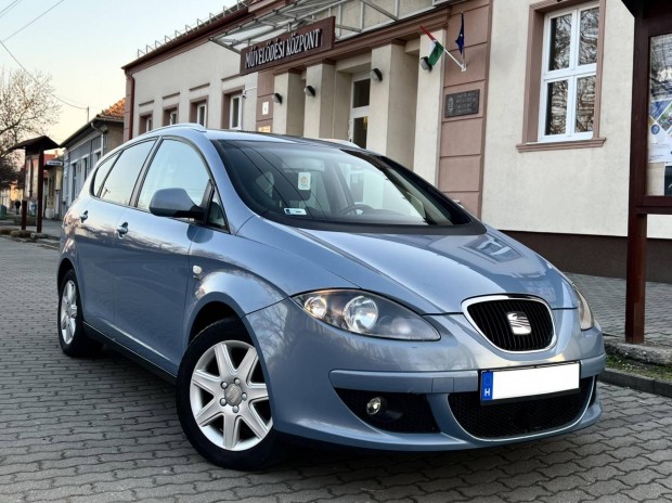 SEAT Altea XL 2.0 PD TDI 16V Stylance DSG Vals...